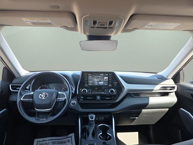 Used 2022 Toyota Highlander XLE image 10