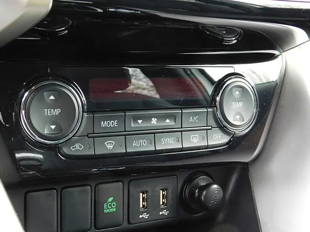 Used 2025 Mitsubishi Eclipse Cross SE image 18