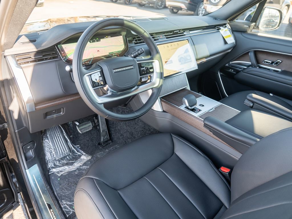 New 2026 Land Rover Range Rover SE image 11