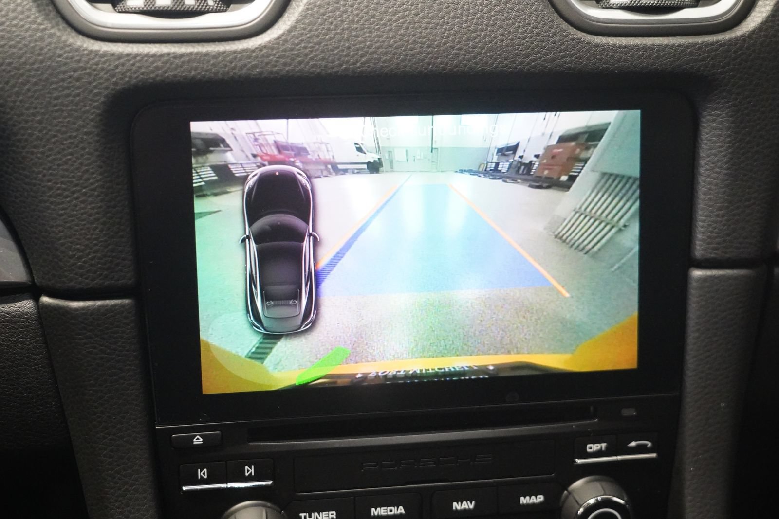 Used 2021 Porsche 718 Cayman RWD image 23