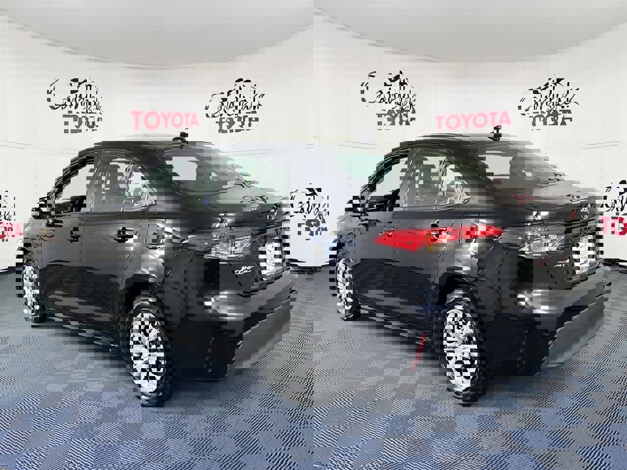 Used 2024 Toyota Corolla LE image 5