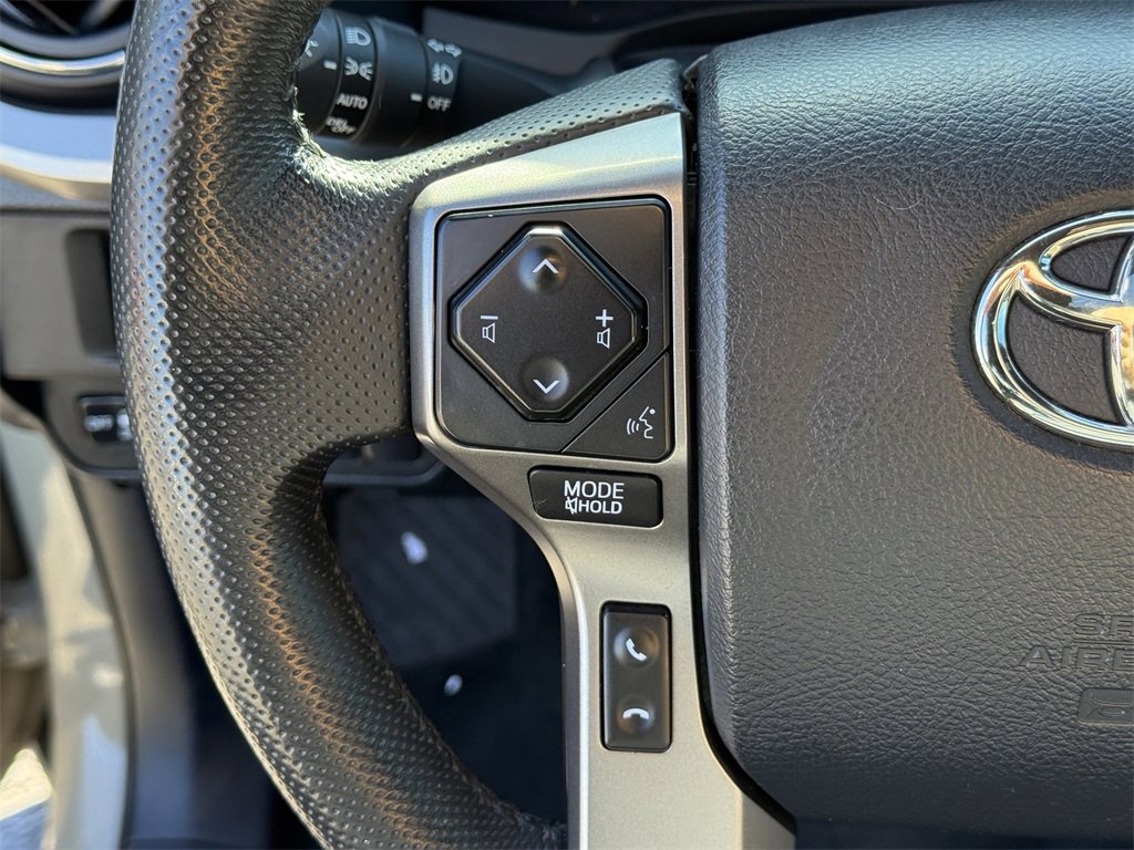 Used 2019 Toyota Tacoma Limited image 22