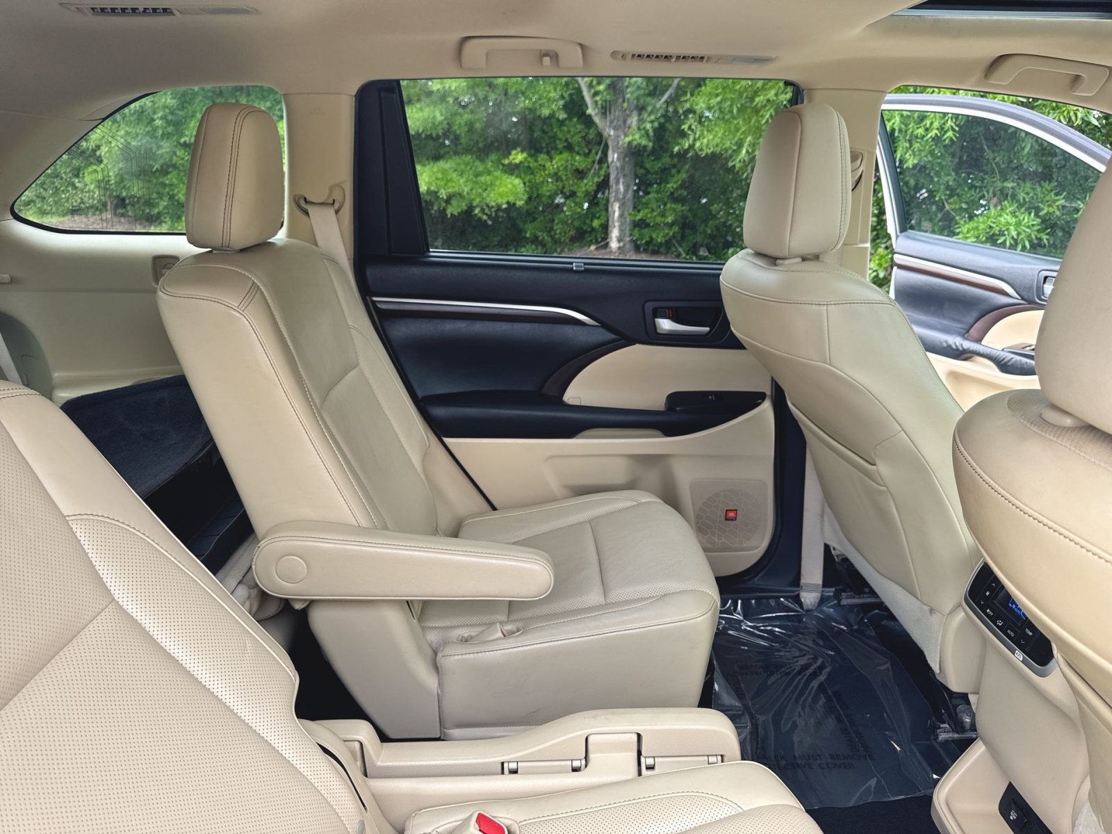 Used 2015 Toyota Highlander Limited AWD/4WD image 5