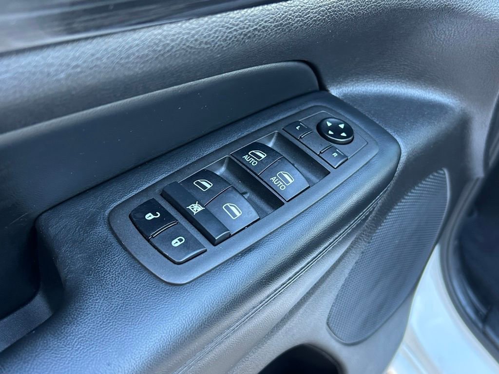 Certified 2021 Jeep Grand Cherokee Laredo X image 43