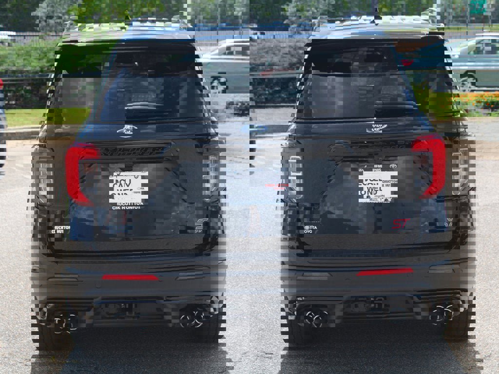 Used 2020 Ford Explorer ST w/ Premium Technology Package image 3