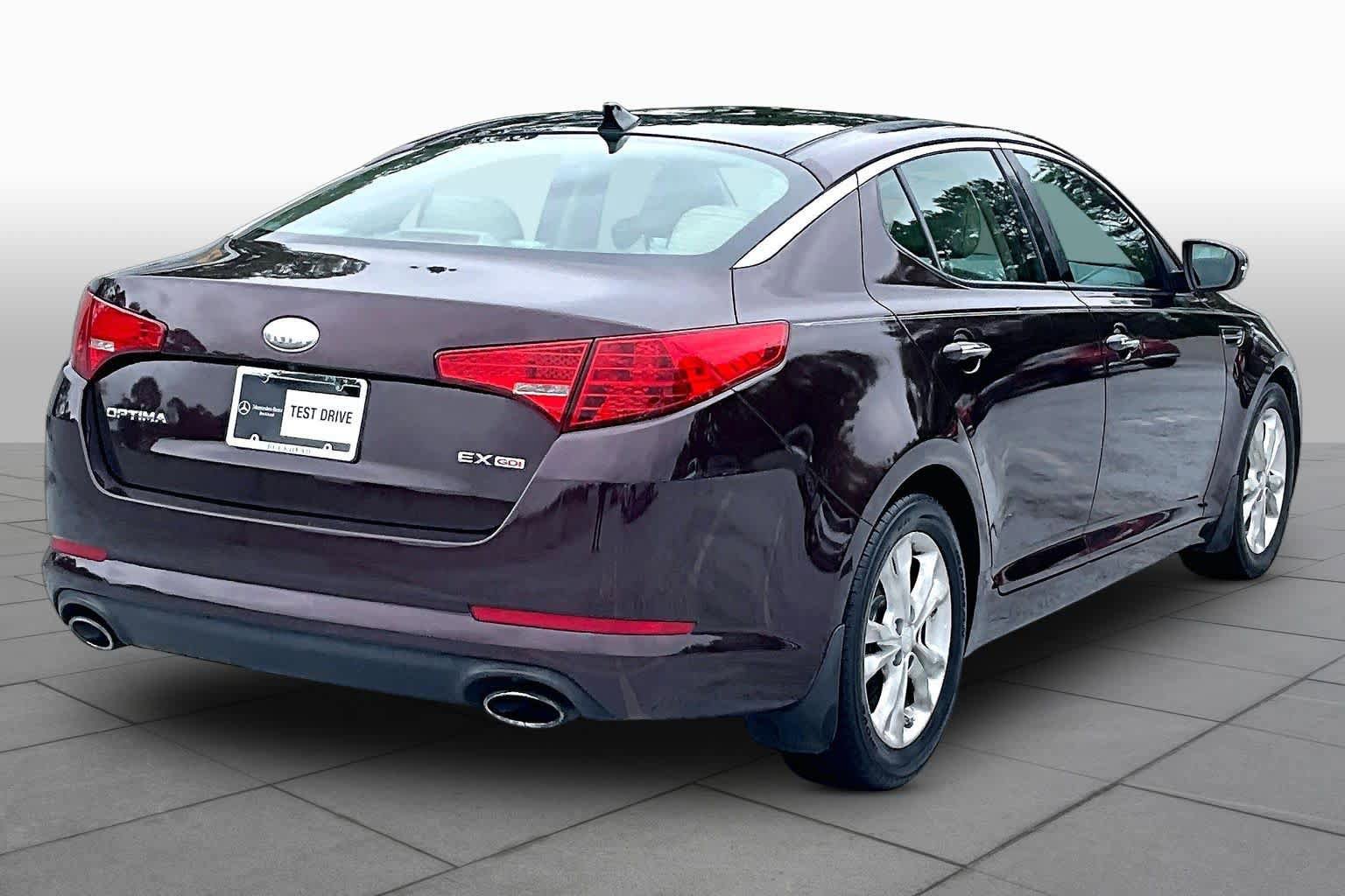 Used 2013 Kia Optima EX w/ Premium Pkg FWD image 13