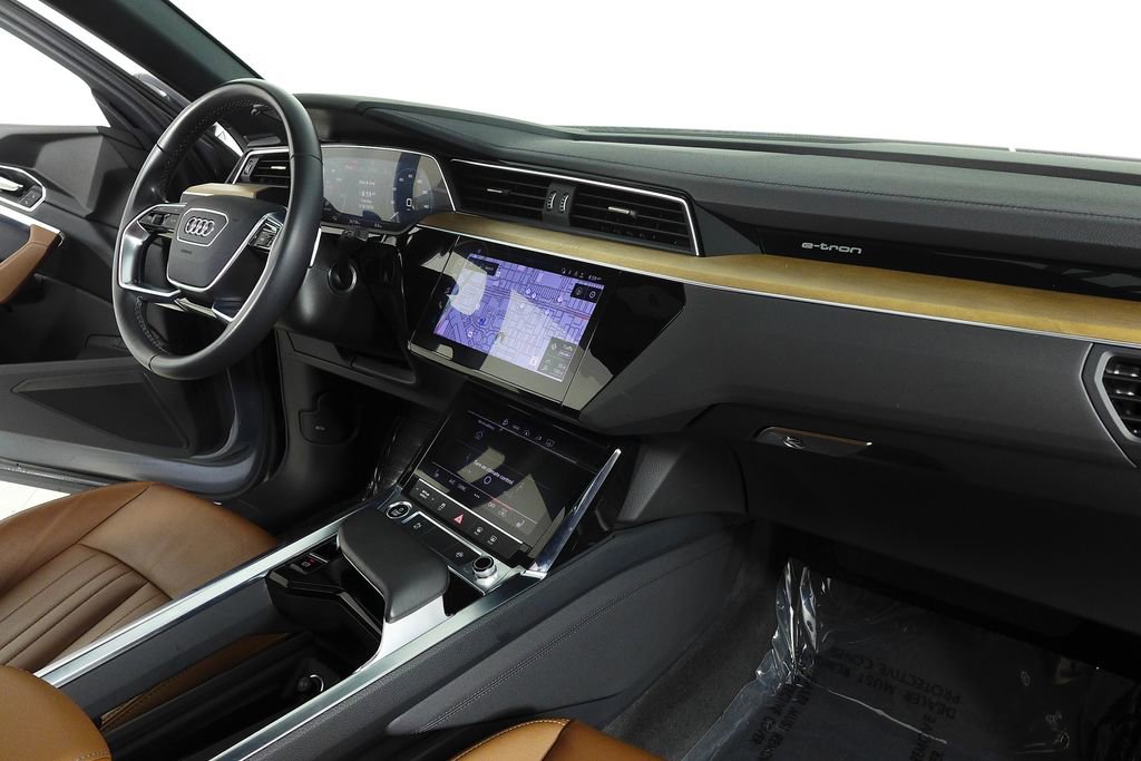 Used 2024 Audi Q8 e-tron Premium AWD/4WD image 13