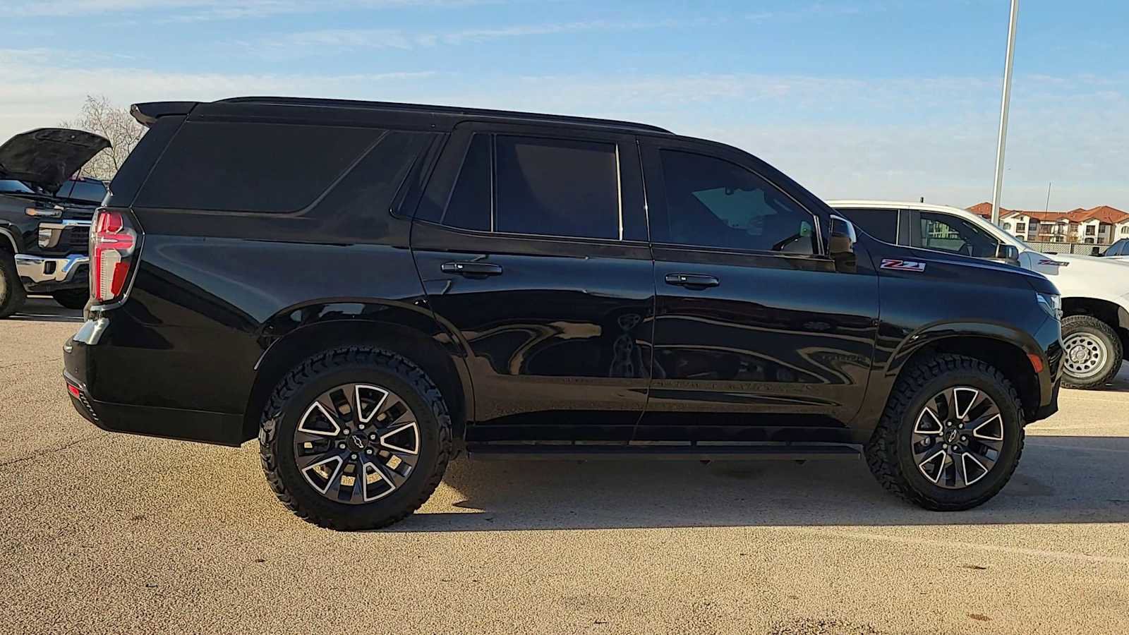 Used 2021 Chevrolet Tahoe Z71 w/ Rear Media and Nav Package image 2