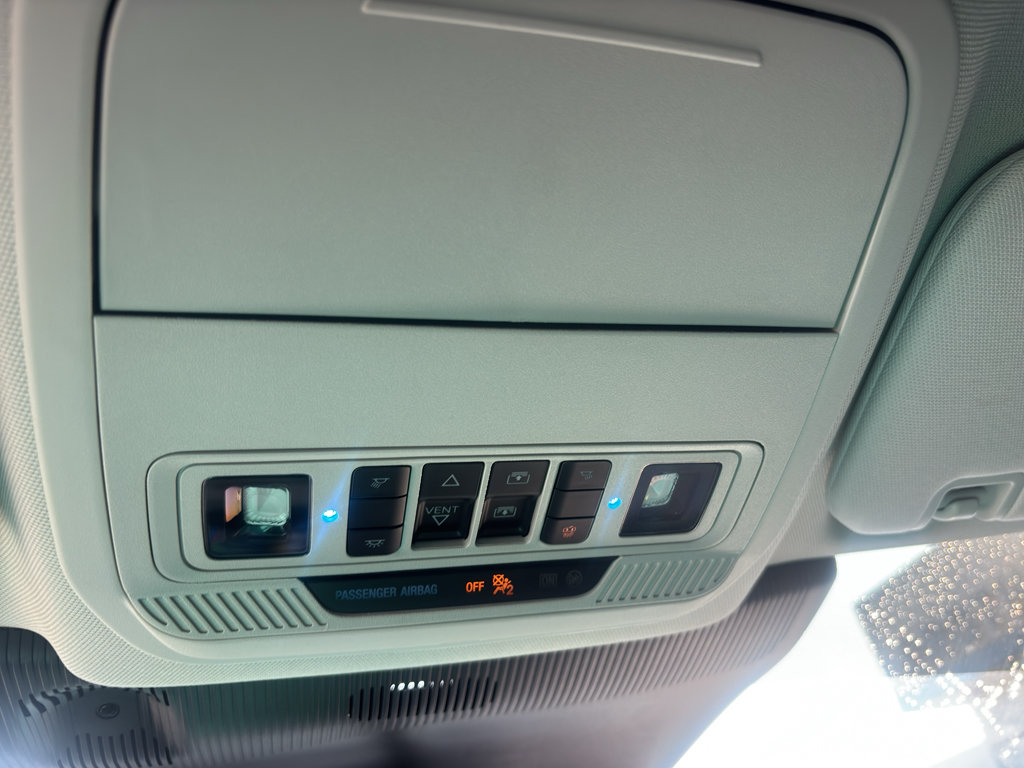 Used 2025 Ford Explorer Active w/ Active Comfort Package AWD/4WD image 18