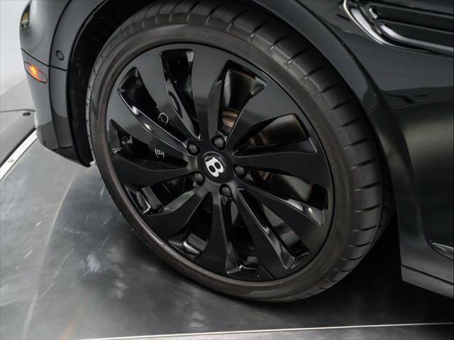 Used 2021 Bentley Flying Spur V8 image 10