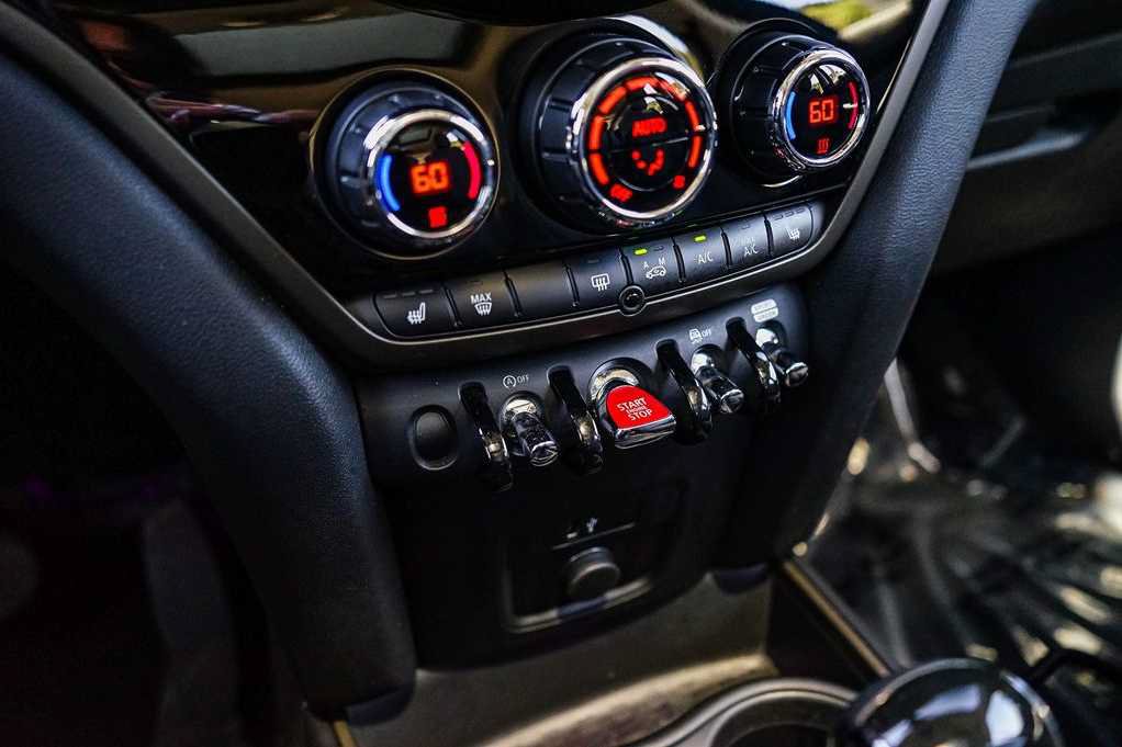 Used 2023 MINI Cooper Countryman S FWD image 22