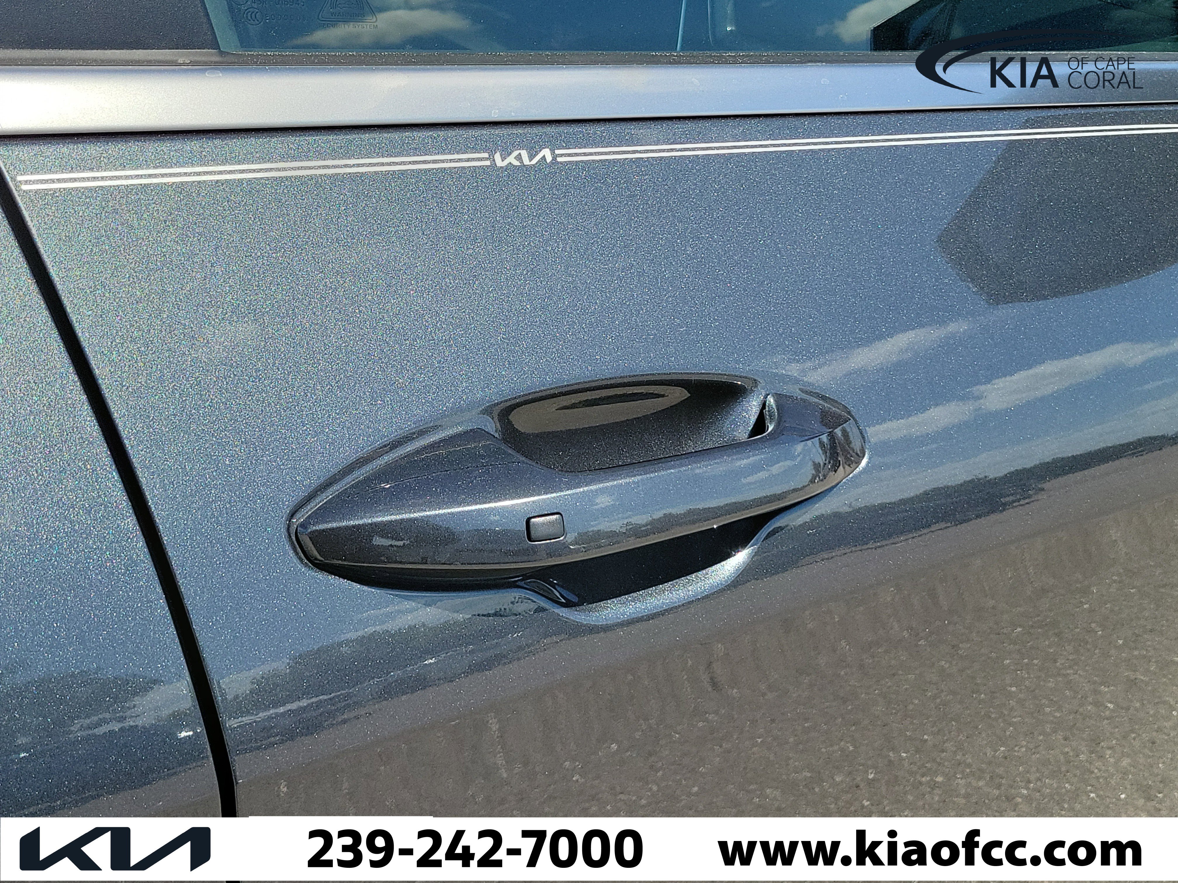 Certified 2023 Kia Sportage EX image 7