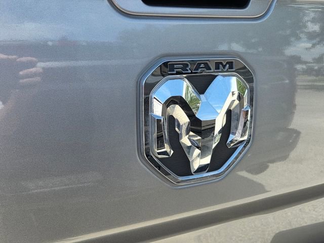 Used 2024 RAM 3500 Laramie AWD/4WD image 6