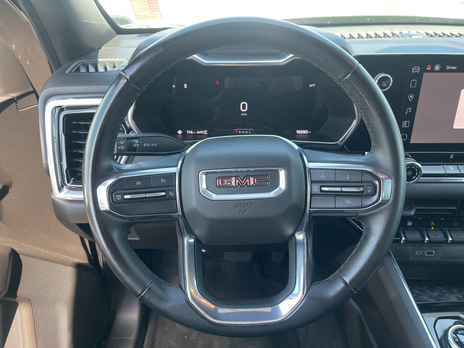 Used 2025 GMC Canyon Elevation image 25