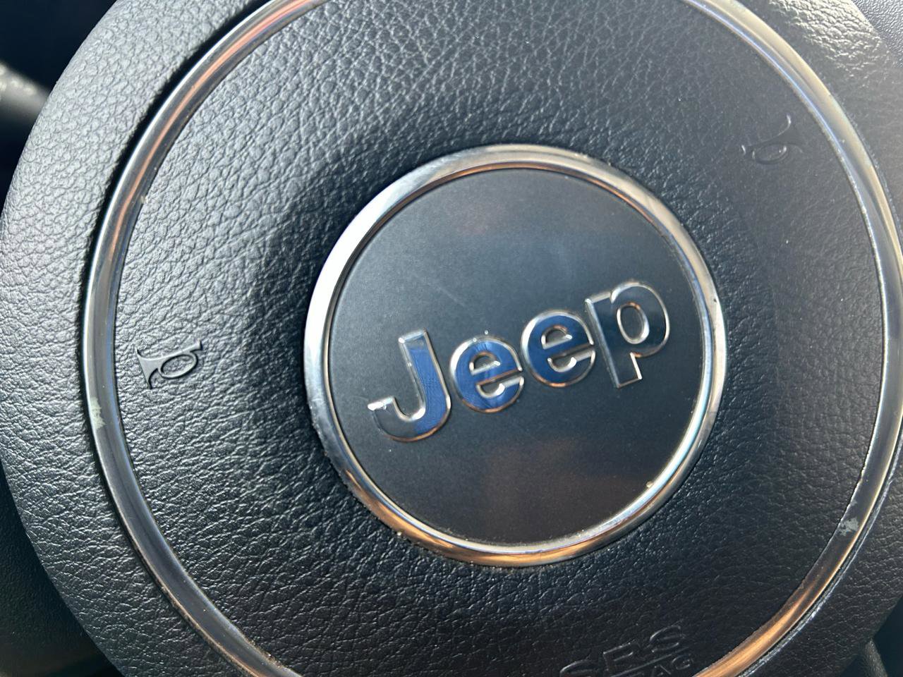 Used 2015 Jeep Wrangler Unlimited Sahara image 20