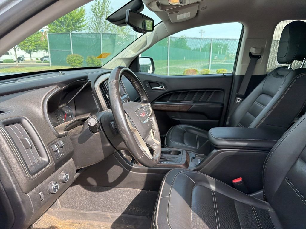 Certified 2022 GMC Canyon Denali image 12