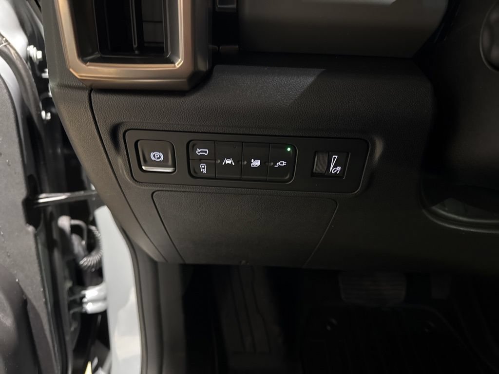 New 2025 GMC Hummer EV 2X AWD/4WD image 21