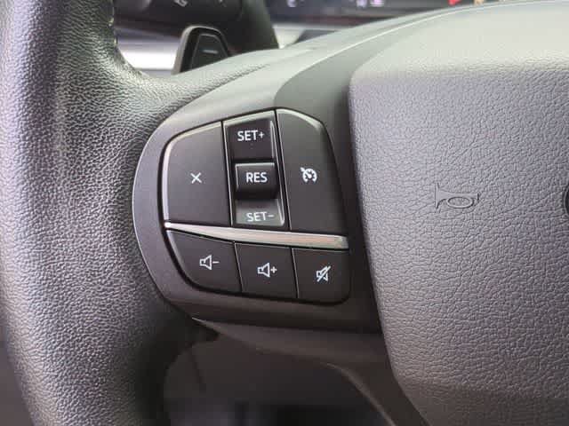 Used 2020 Ford Explorer XLT w/ Equipment Group 202A RWD image 24