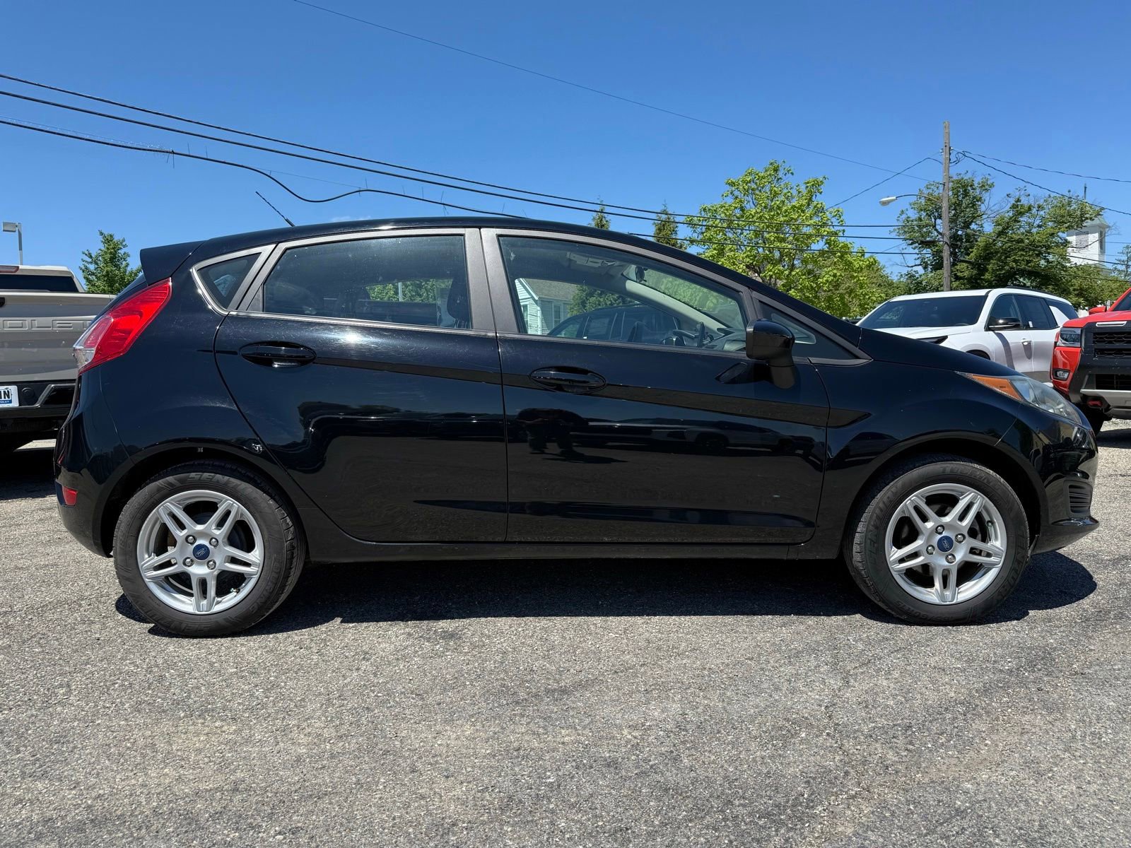 Used 2019 Ford Fiesta SE FWD image 7