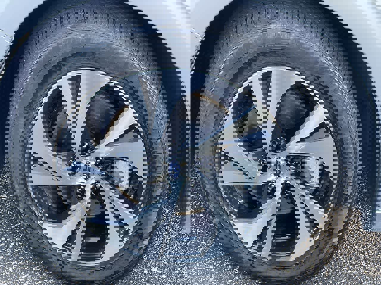 Used 2024 Subaru Legacy Premium image 33