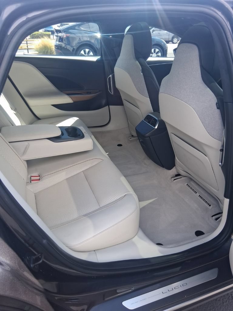 Used 2023 Lucid Air Touring AWD/4WD image 10