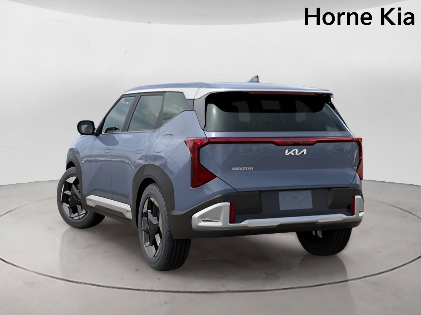 New 2027 Kia Seltos S FWD image 4