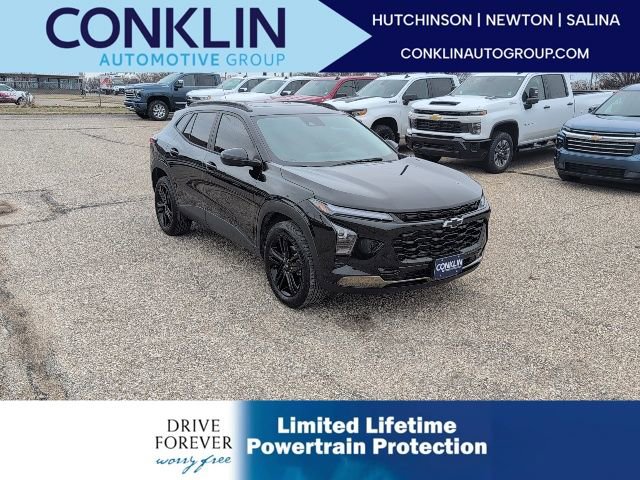 Used 2025 Chevrolet Trax ACTIV w/ Sunroof Package