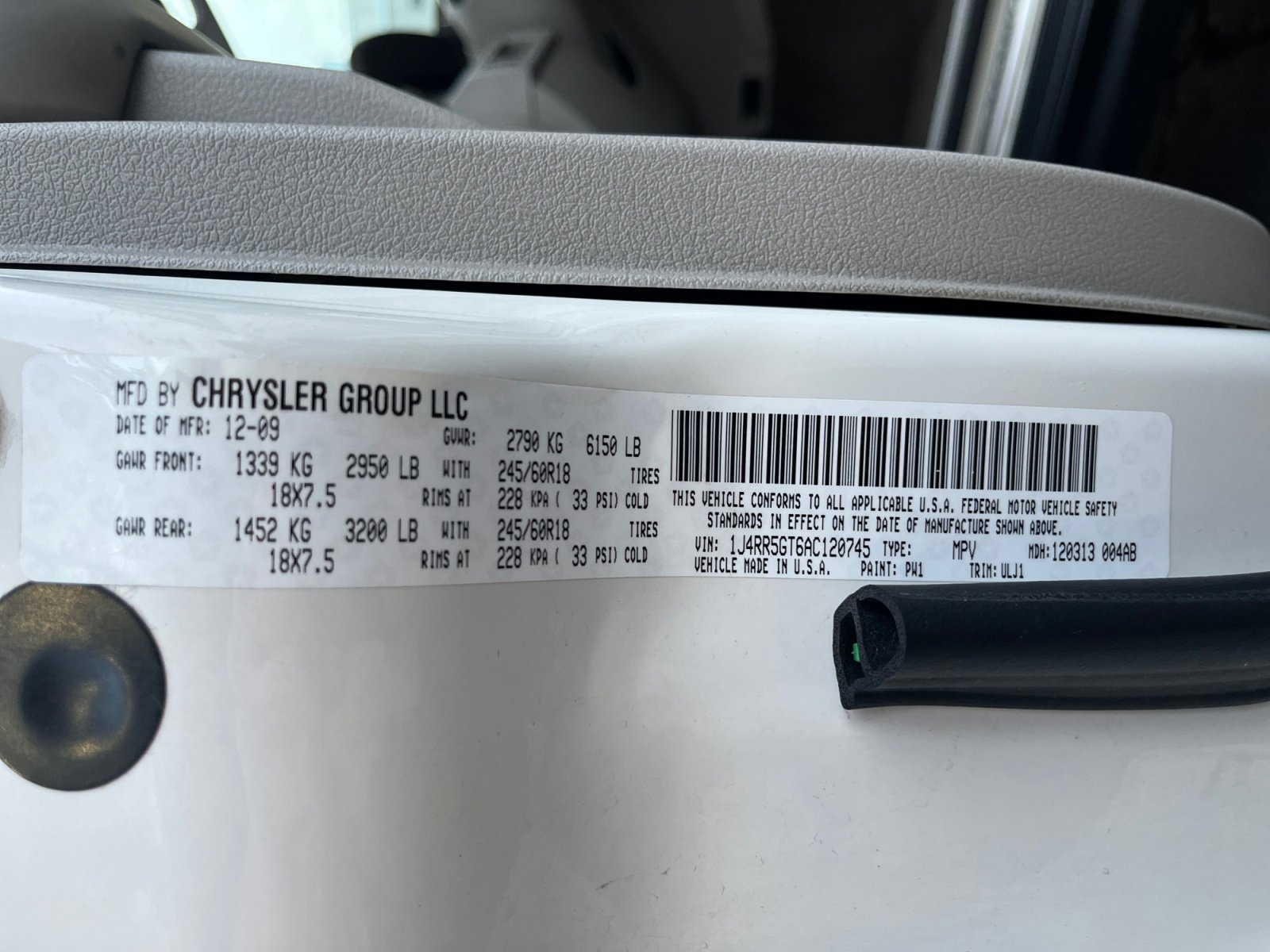 Used 2010 Jeep Grand Cherokee Limited w/ Trailer Tow Group IV image 30