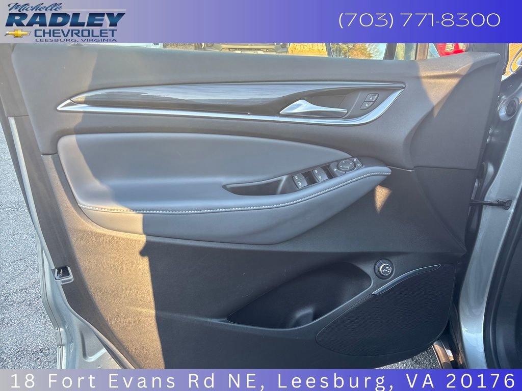 Used 2023 Buick Enclave Essence w/ Experience Buick Package image 12