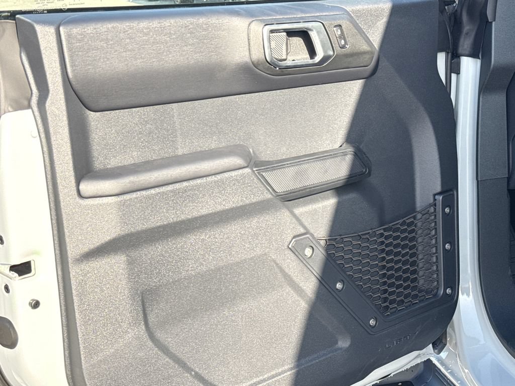 New 2026 Ford Bronco Outer Banks AWD/4WD image 18
