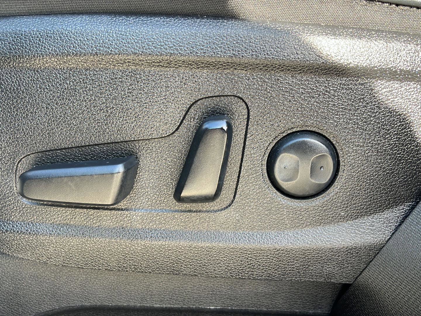 Used 2020 Kia Telluride S image 11