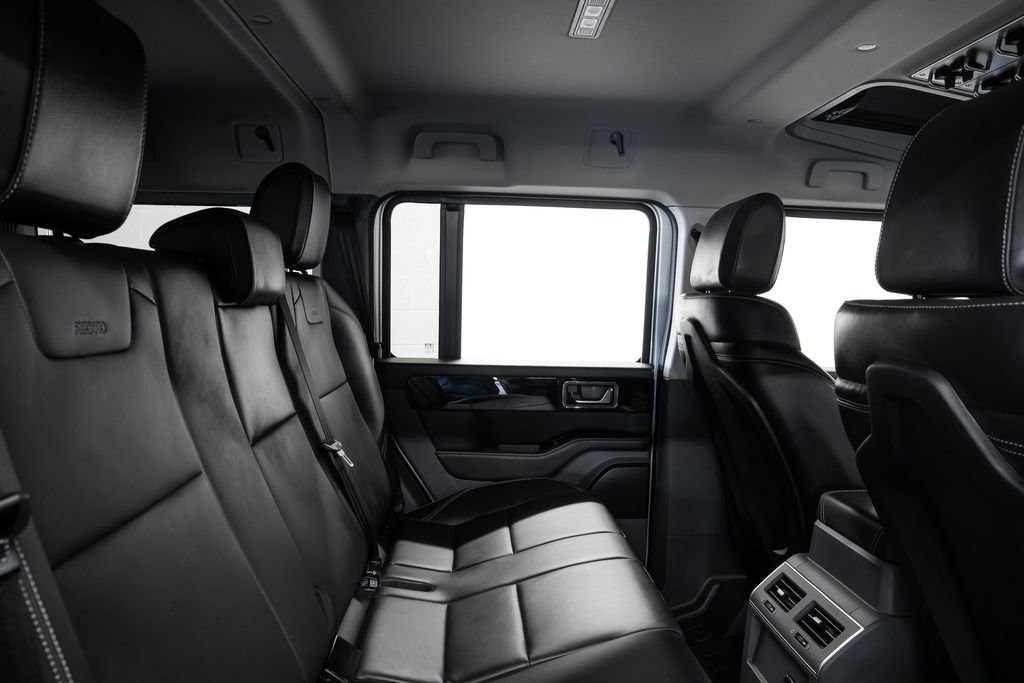 Used 2024 INEOS Grenadier Fieldmaster Edition image 36