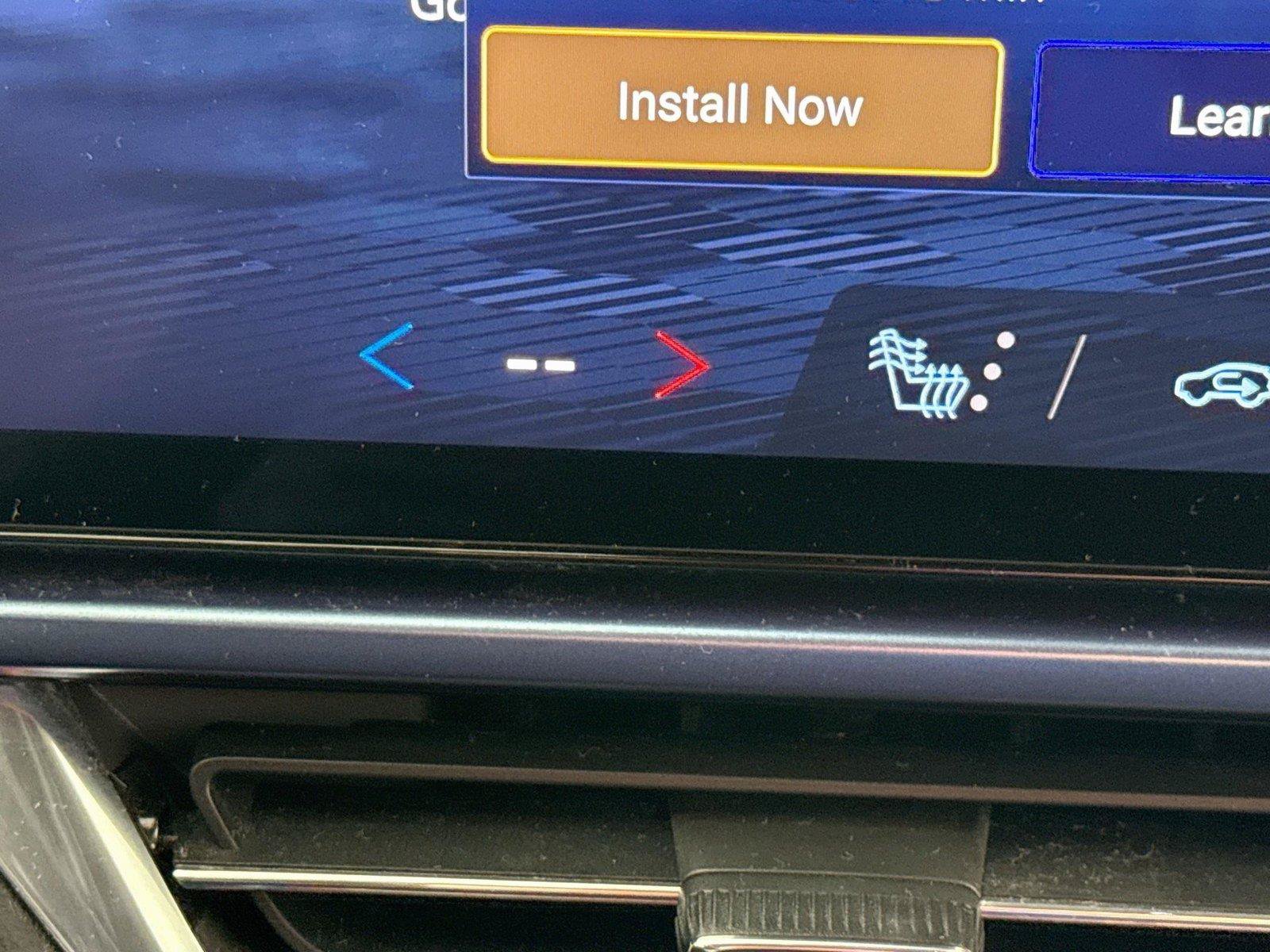 Used 2024 Chevrolet Equinox EV LT AWD/4WD image 14
