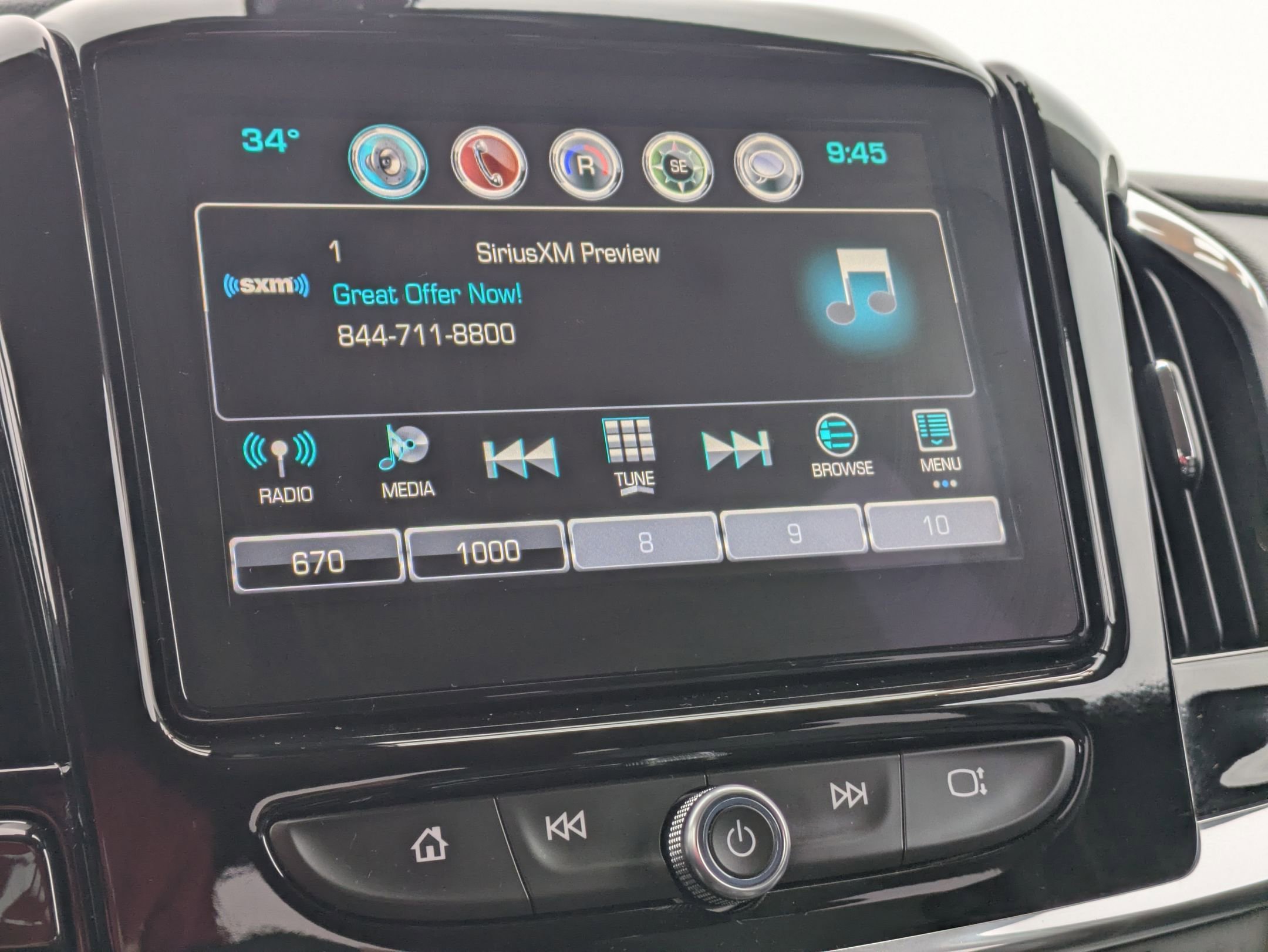 Used 2018 Chevrolet Traverse LT image 20