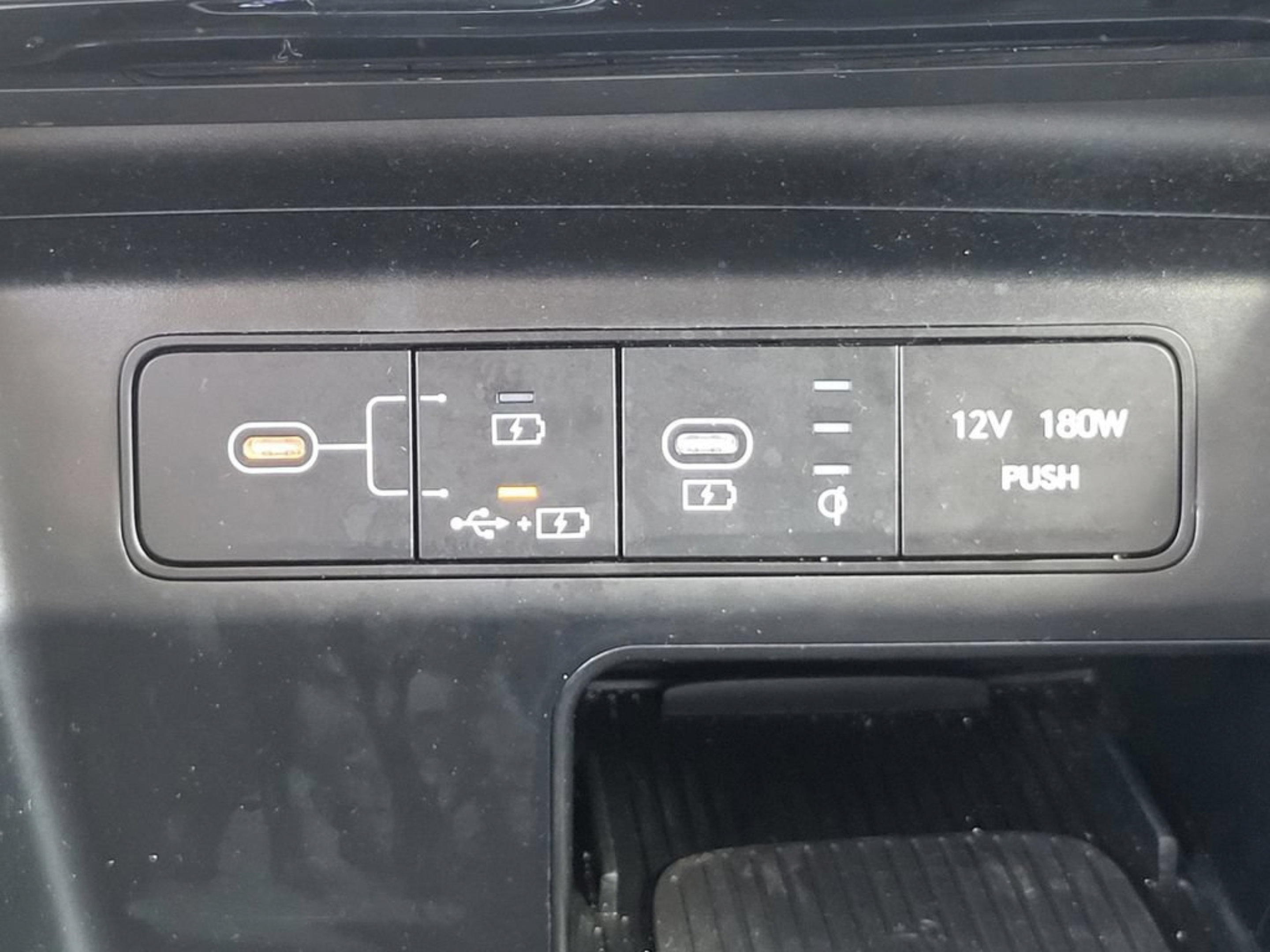 Used 2025 Hyundai Tucson SEL FWD image 44