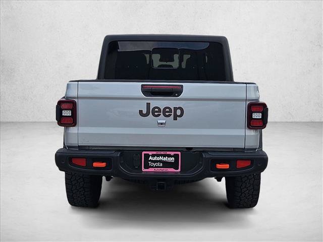 Used 2024 Jeep Gladiator Mojave w/ Steel Bumper Group AWD/4WD image 7