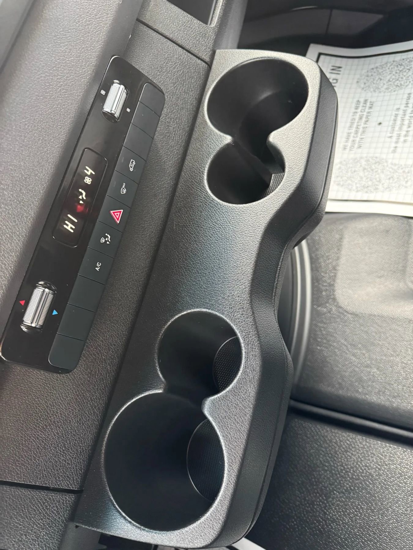 Used 2023 Mercedes-Benz Sprinter 2500 image 19