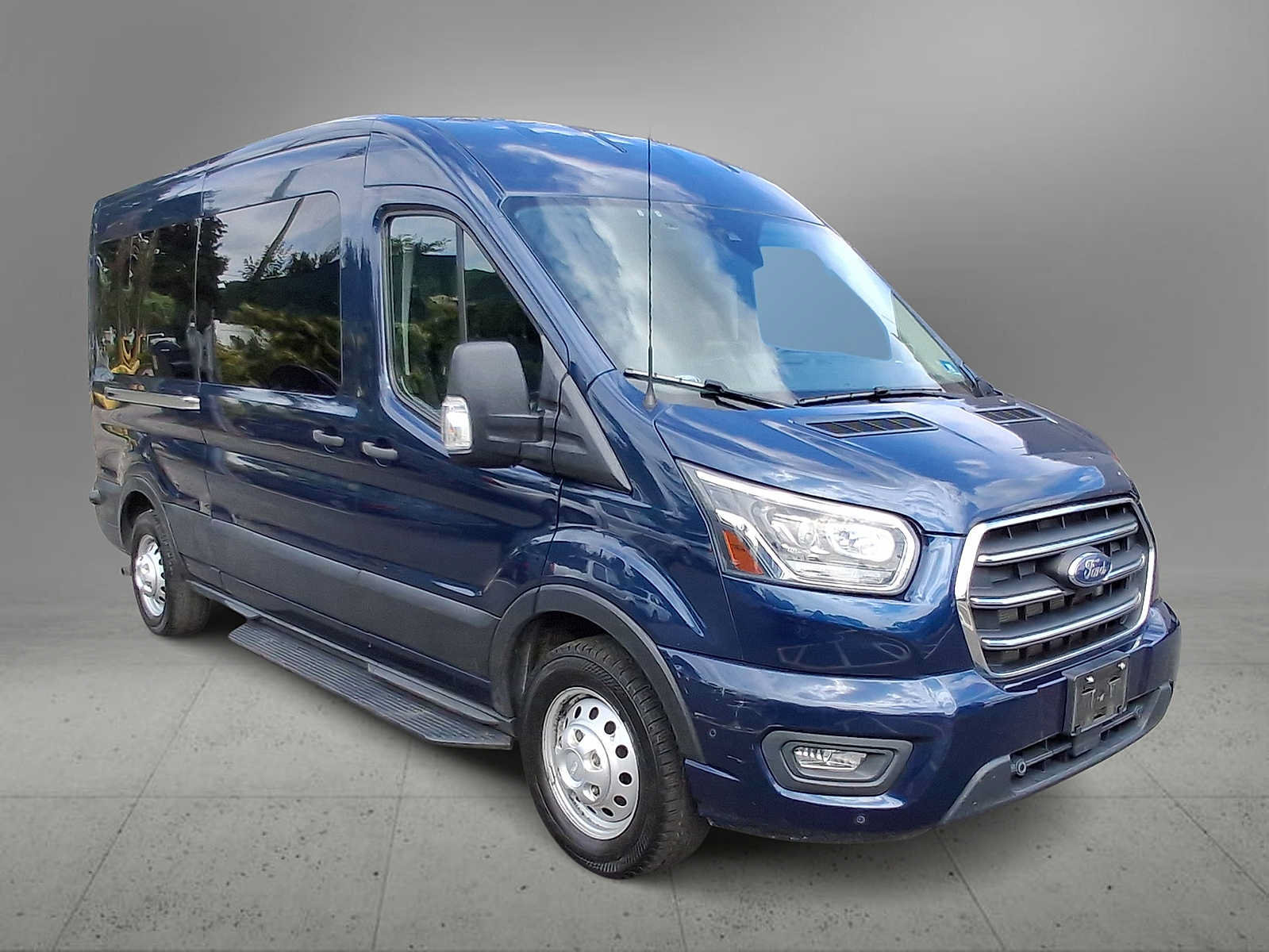 Used 2020 Ford Transit 350 XLT AWD/4WD image 2