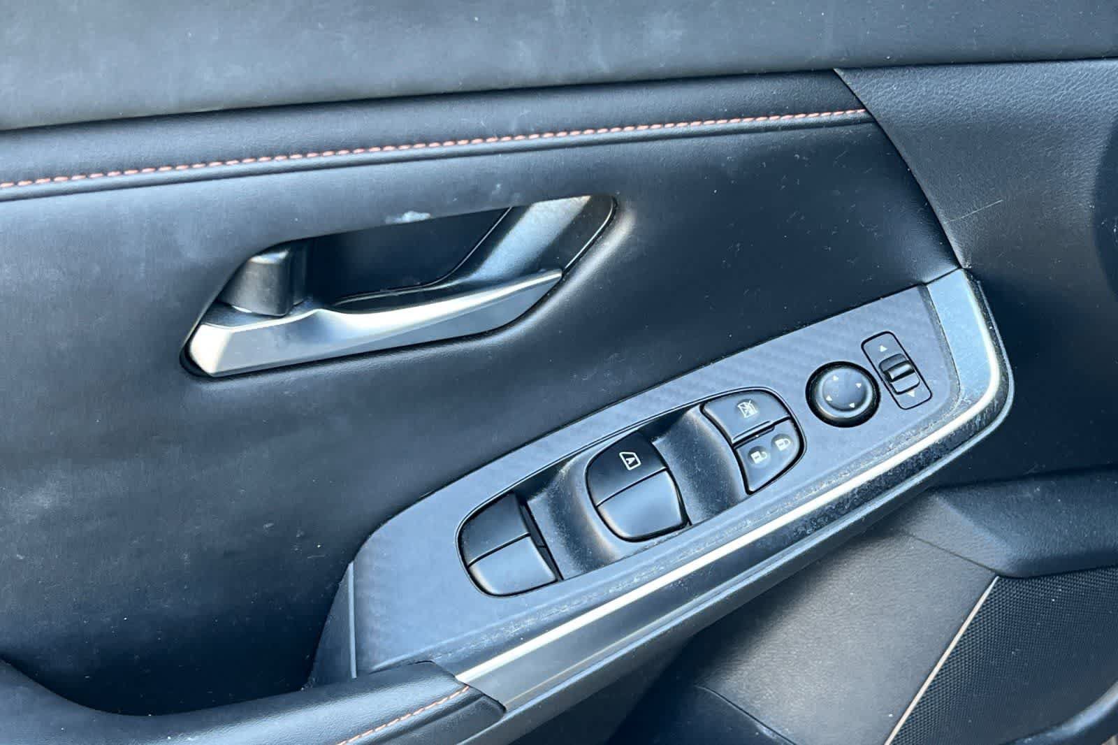Used 2021 Nissan Sentra SR FWD image 15