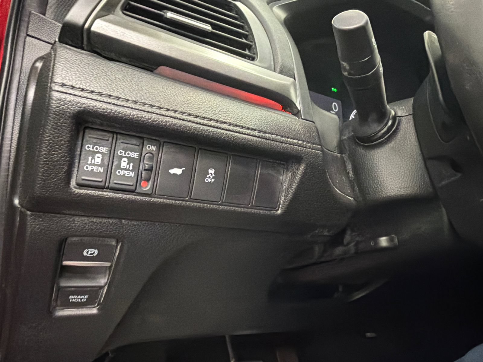 Used 2025 Honda Odyssey Sport-L image 32