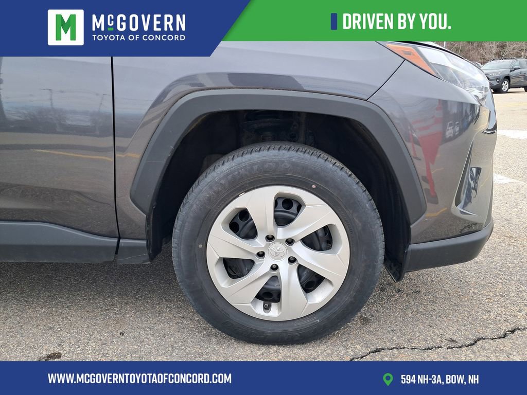 Used 2023 Toyota RAV4 LE image 12