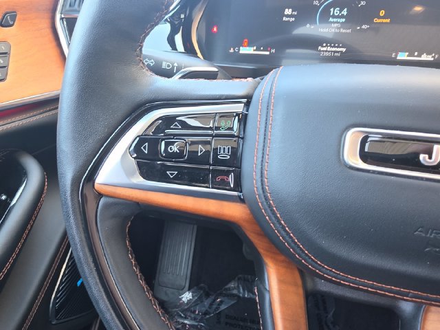 Used 2024 Jeep Grand Cherokee Summit AWD/4WD image 42