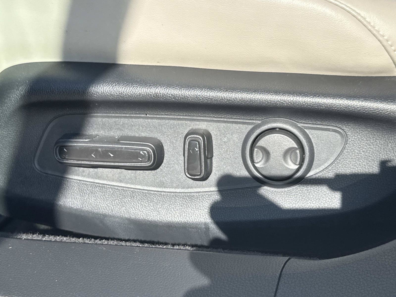 Certified 2024 Honda Accord Touring image 18