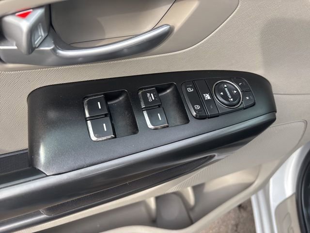 Used 2019 Kia Sedona EX image 13