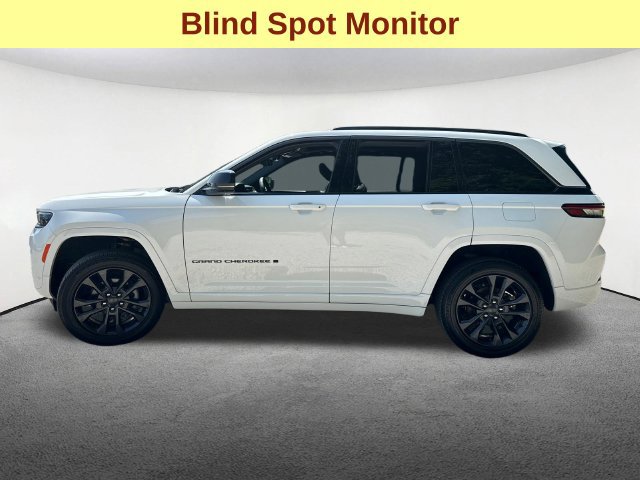 Used 2026 Jeep Grand Cherokee Limited AWD/4WD image 6
