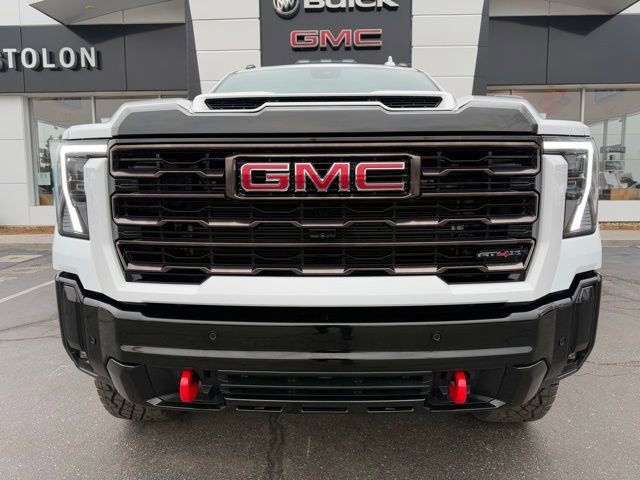 Used 2025 GMC Sierra 2500 AT4X image 7