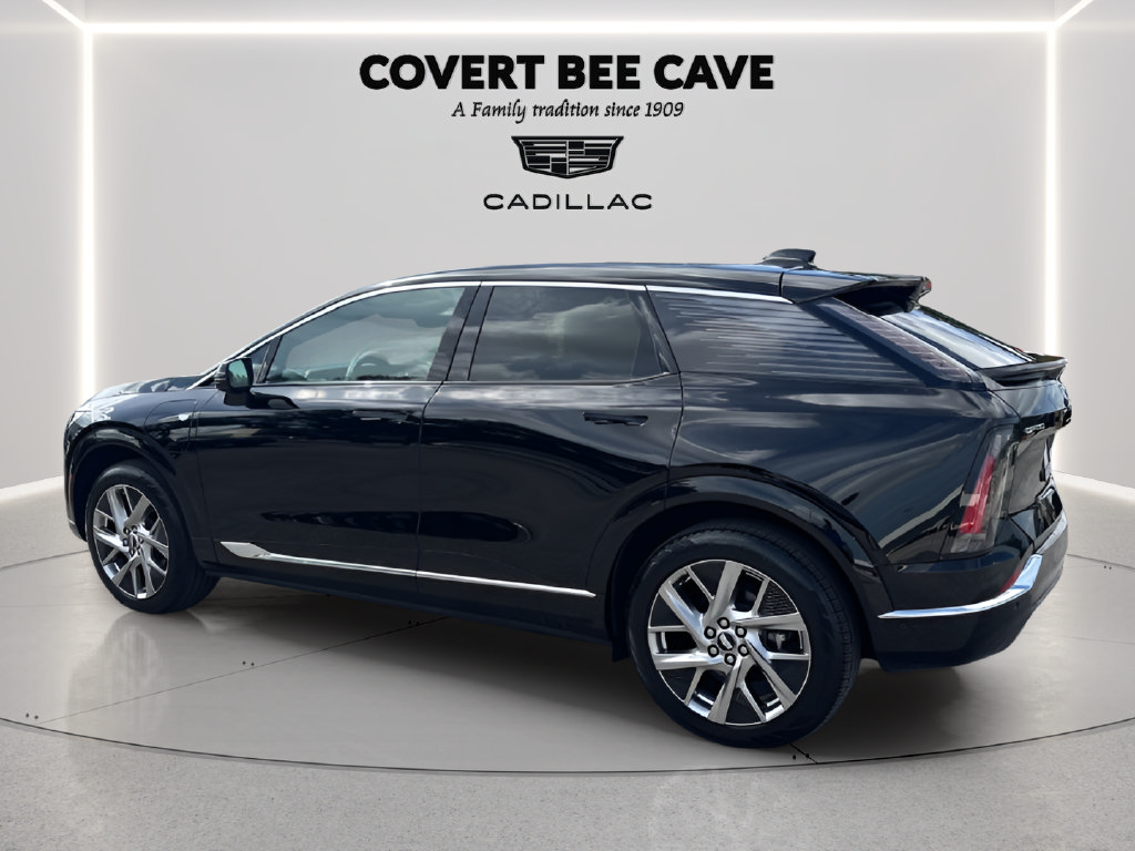 Certified 2025 Cadillac Optiq Luxury 1 AWD/4WD image 6