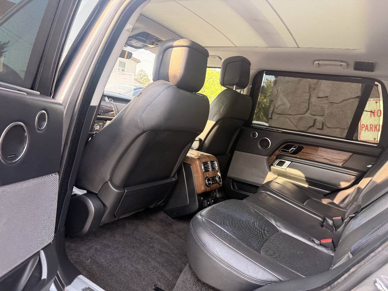 Used 2018 Land Rover Range Rover Long Wheelbase Supercharged AWD/4WD image 11