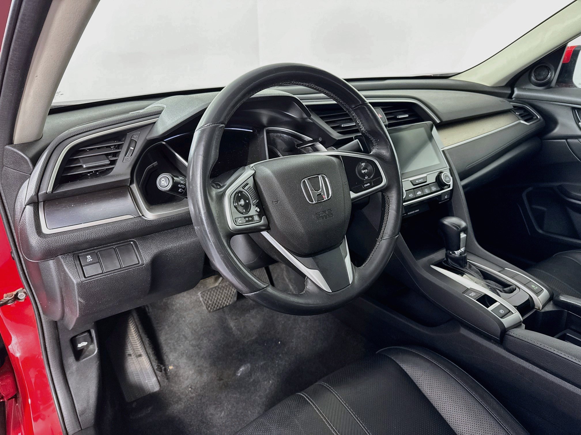 Certified 2018 Honda Civic EX-L image 9