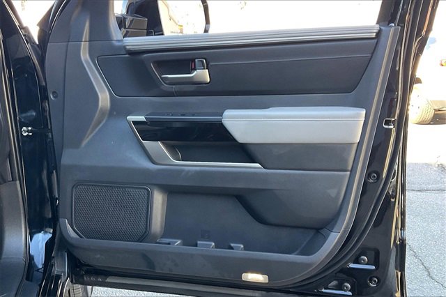 Used 2025 Toyota Tundra Limited image 23